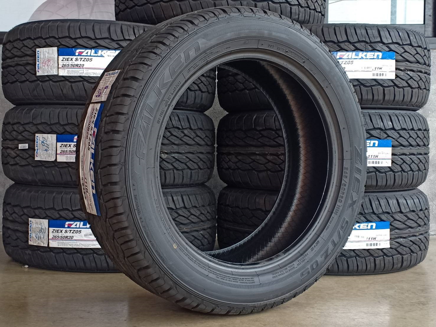 FALKEN ZIEX STZ05 265/50R20 111H (ปี19)