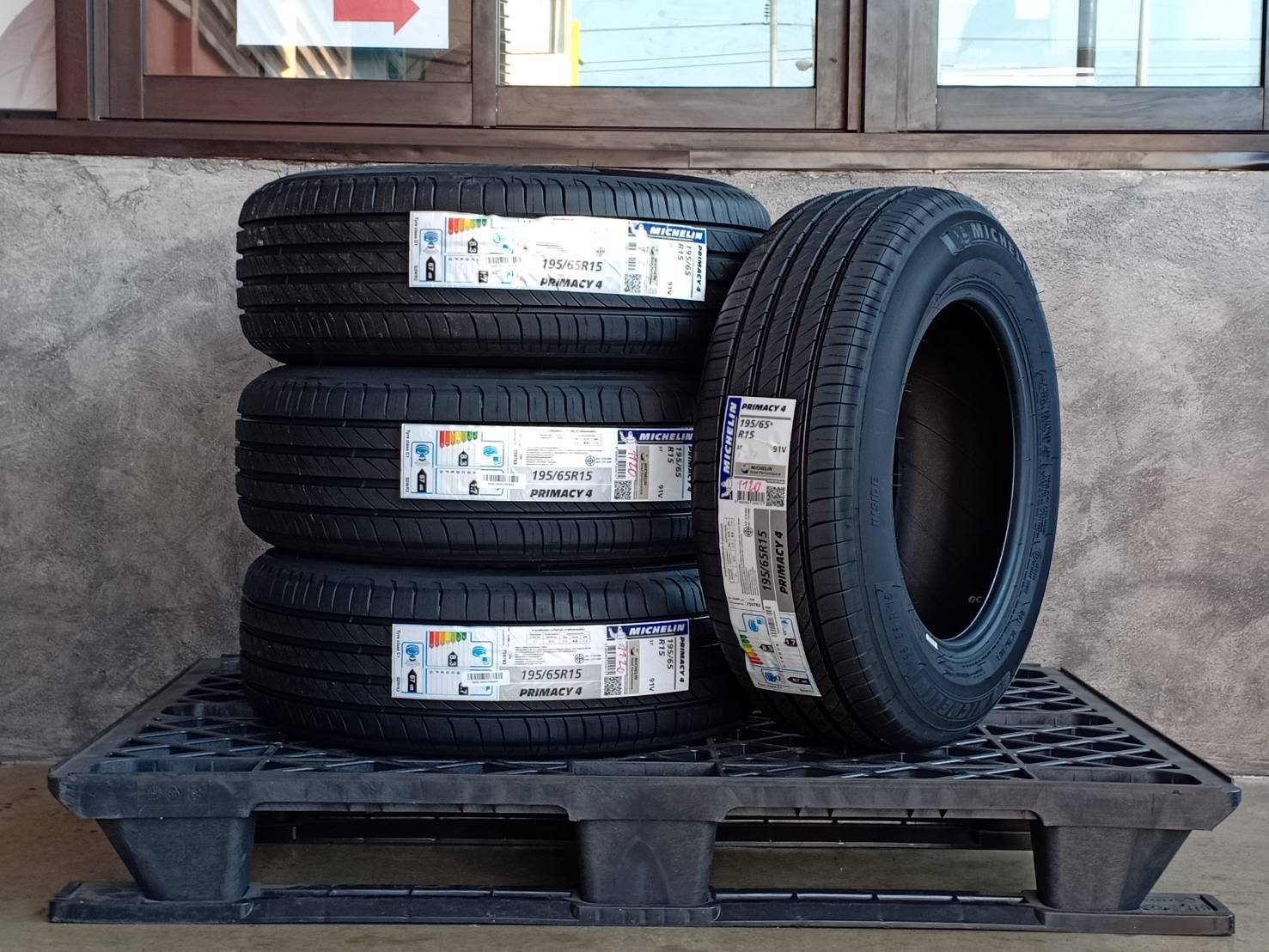 MICHELIN 195/65R15 PRIMACY 4ST 91V MADE IN THAILAND