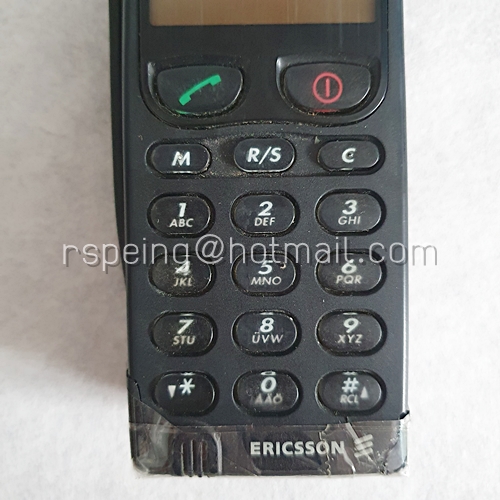 มือถือปุ่มกด Ericsson NH238 พร้อมแท่นชาร์จและอะแดปเตอร์