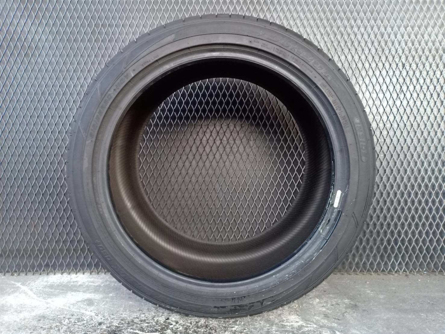 DUNLOP SPMAXX050+ 315/35-20 เส้น 13500 ปกติ 21000 บาท