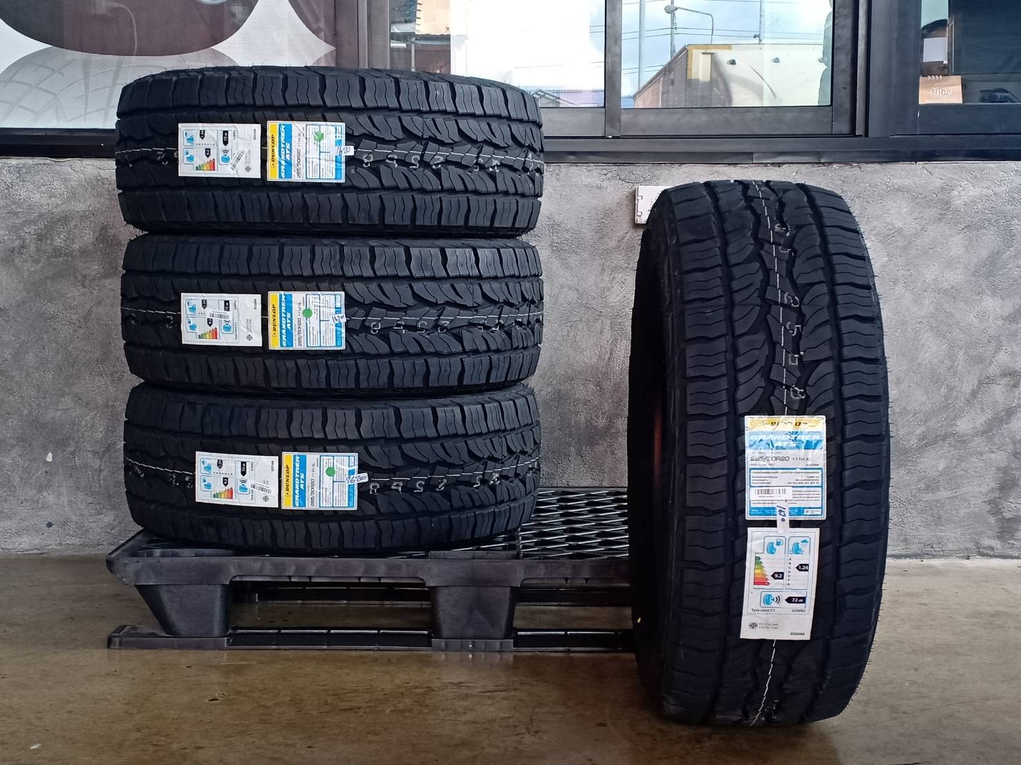 DUNLOP GRANDTREK AT5 265/50R20 ปี20