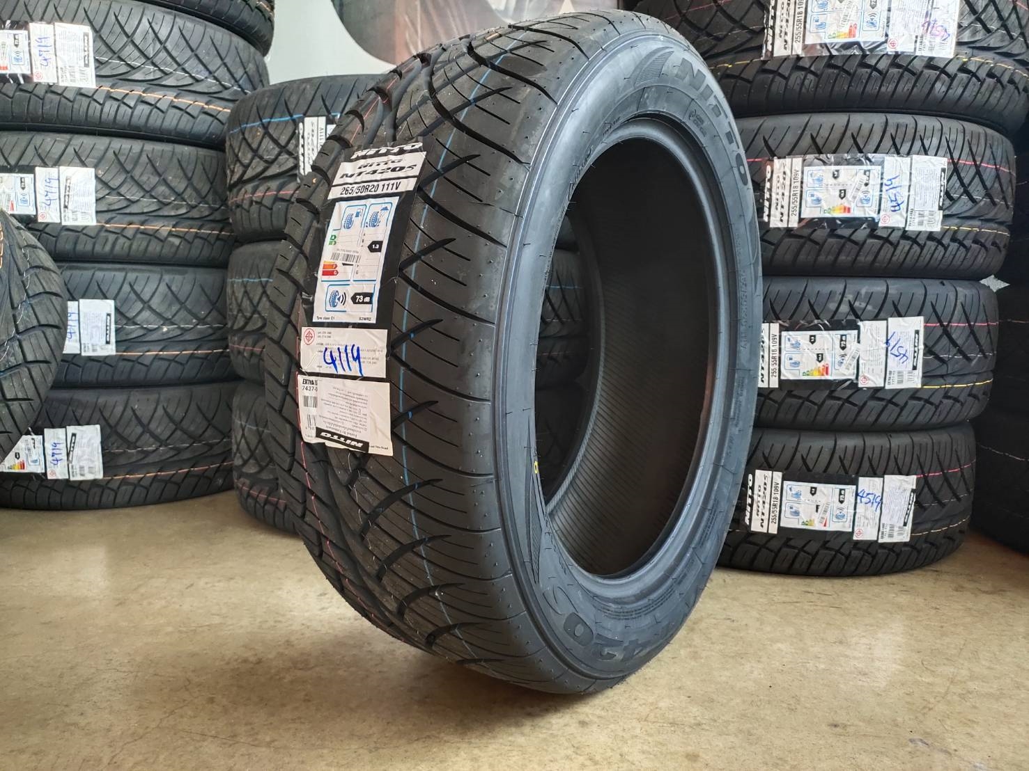 NITTO NT420S 265/50R20 MADE IN JAPAN