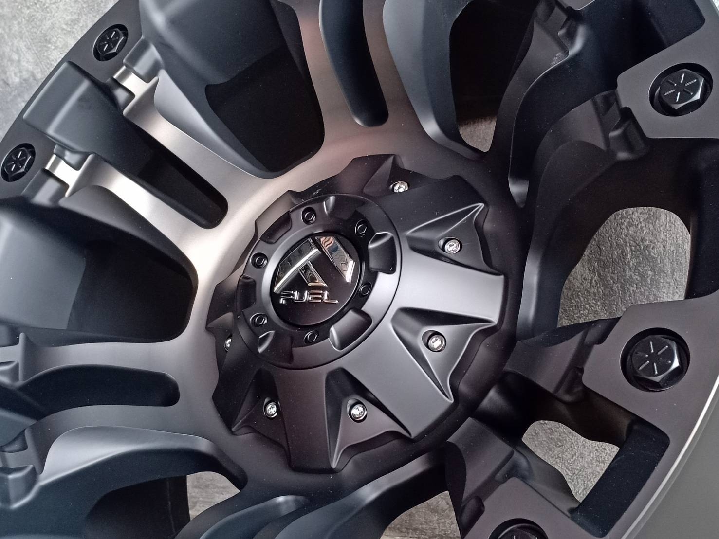 FUEL-VAPOR 18X9 6X135/6X139.7ต้องการส่วนลดราคาพิเศษ กรุณาสอบถาม