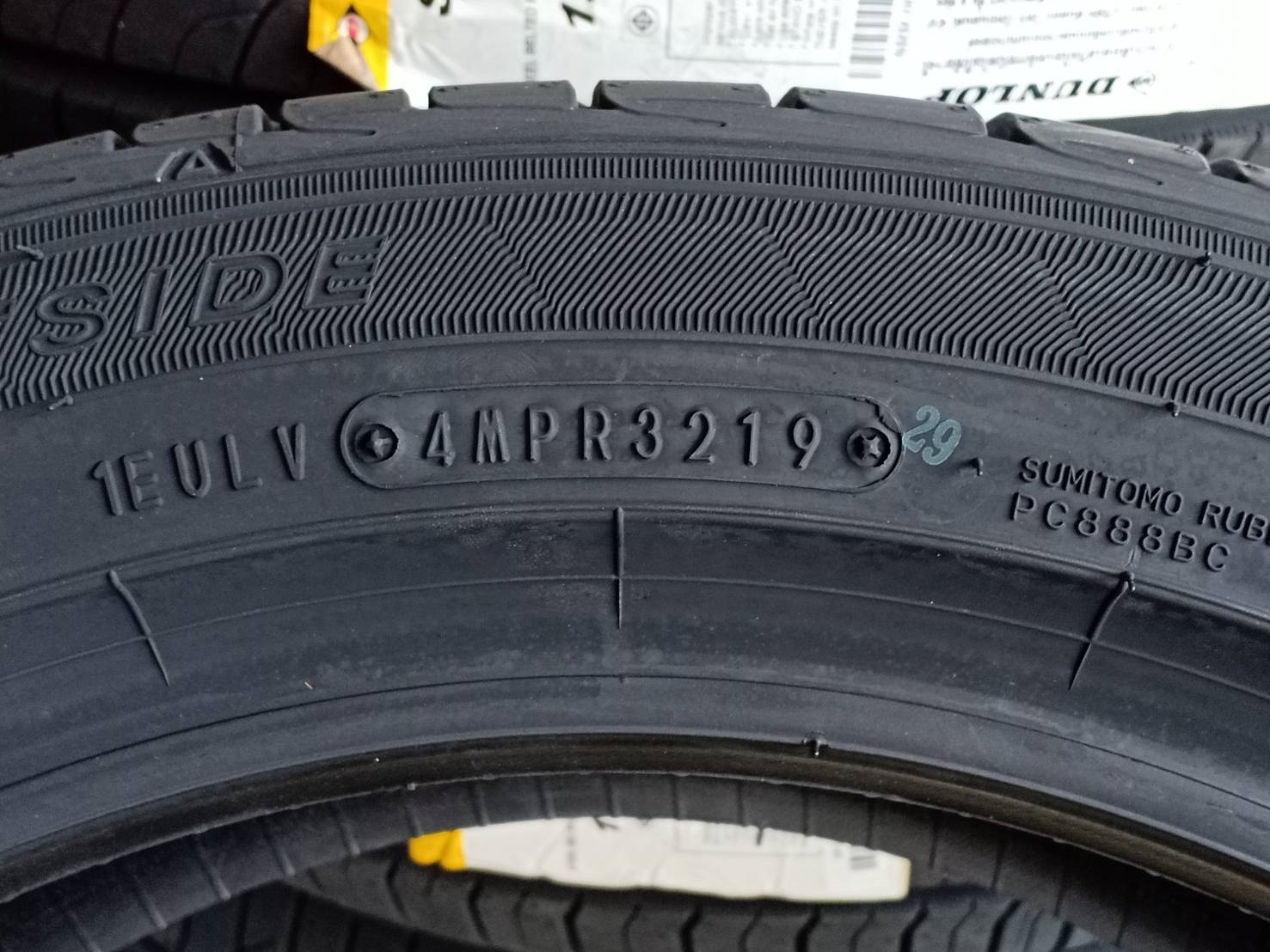 DUNLOP SP SPORT LM705 195/50R16 84V (ปี19)