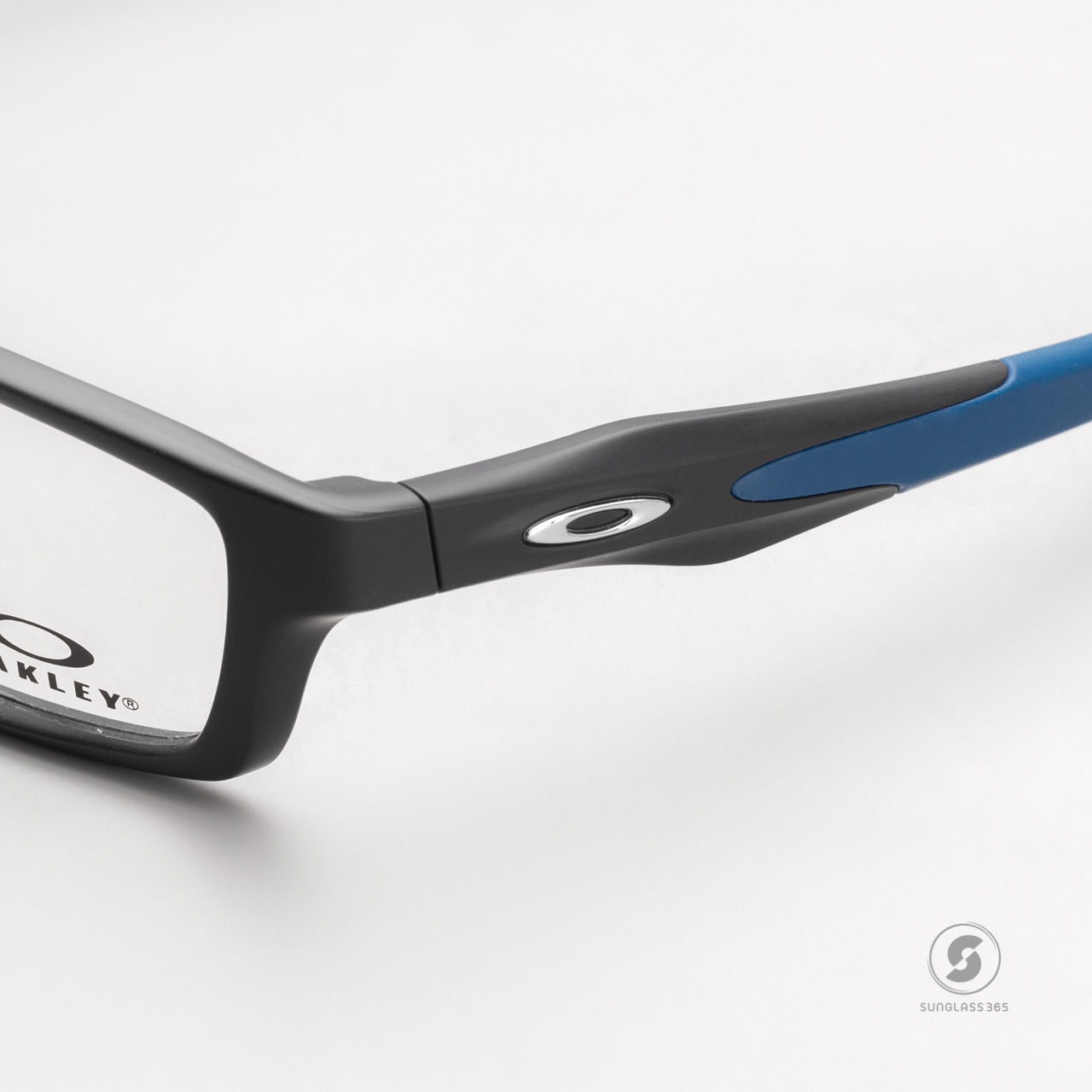 Oakley Crosslink OX8118-10 Satin Black