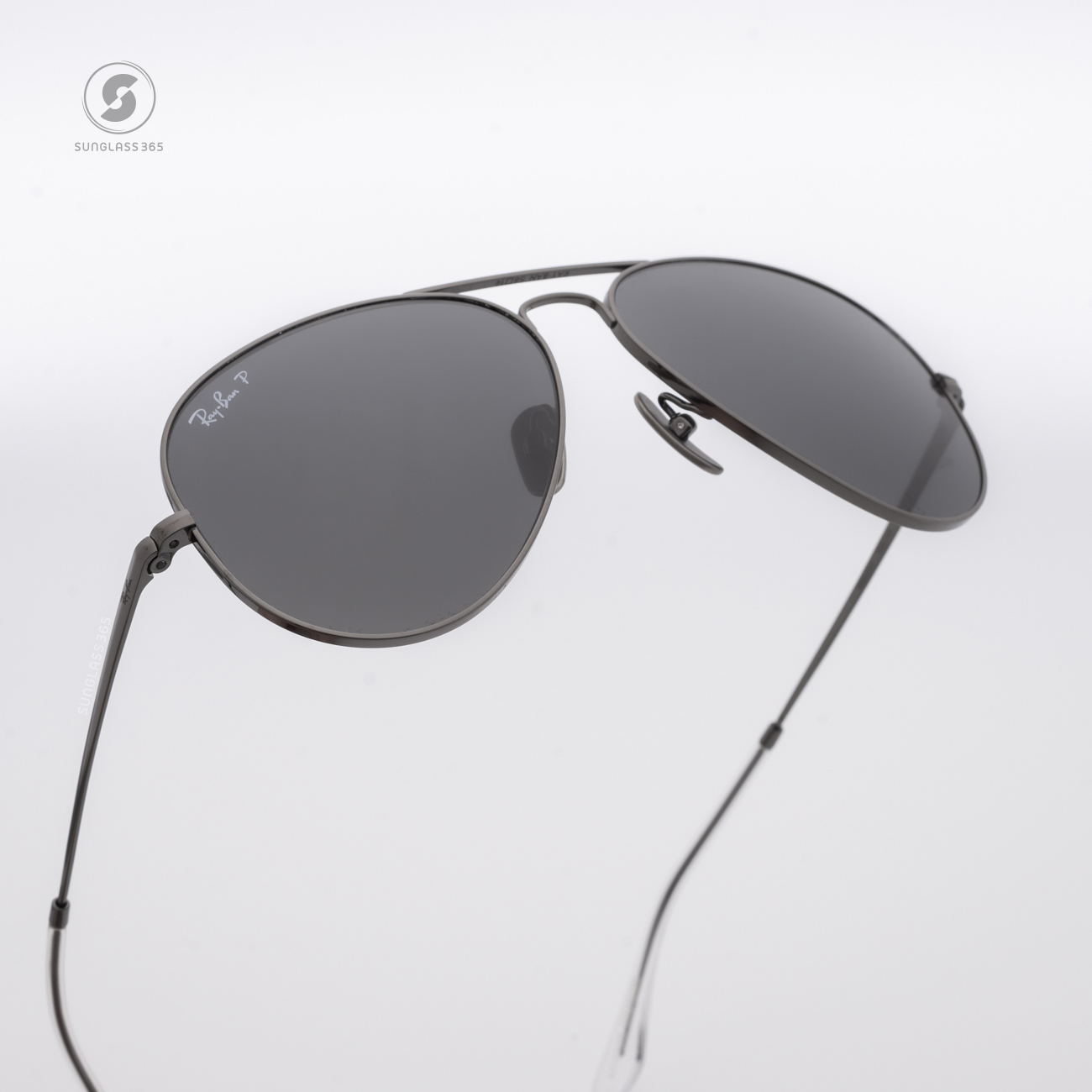 แว่นกันแดด Rayban Aviator Titanium RB8089 165/48 Gunmetal Polarized