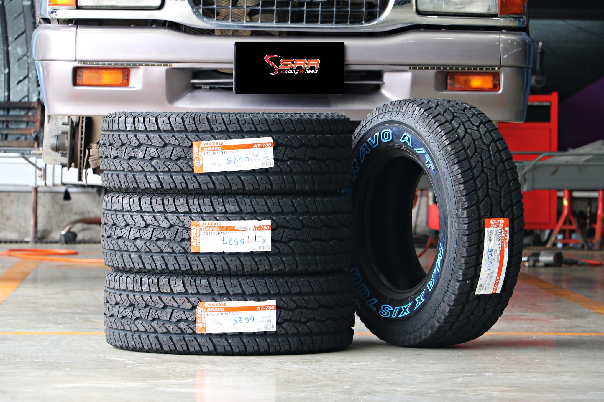 ยางใหม่ MAXXIS AT700 ขนาด 235/70R15