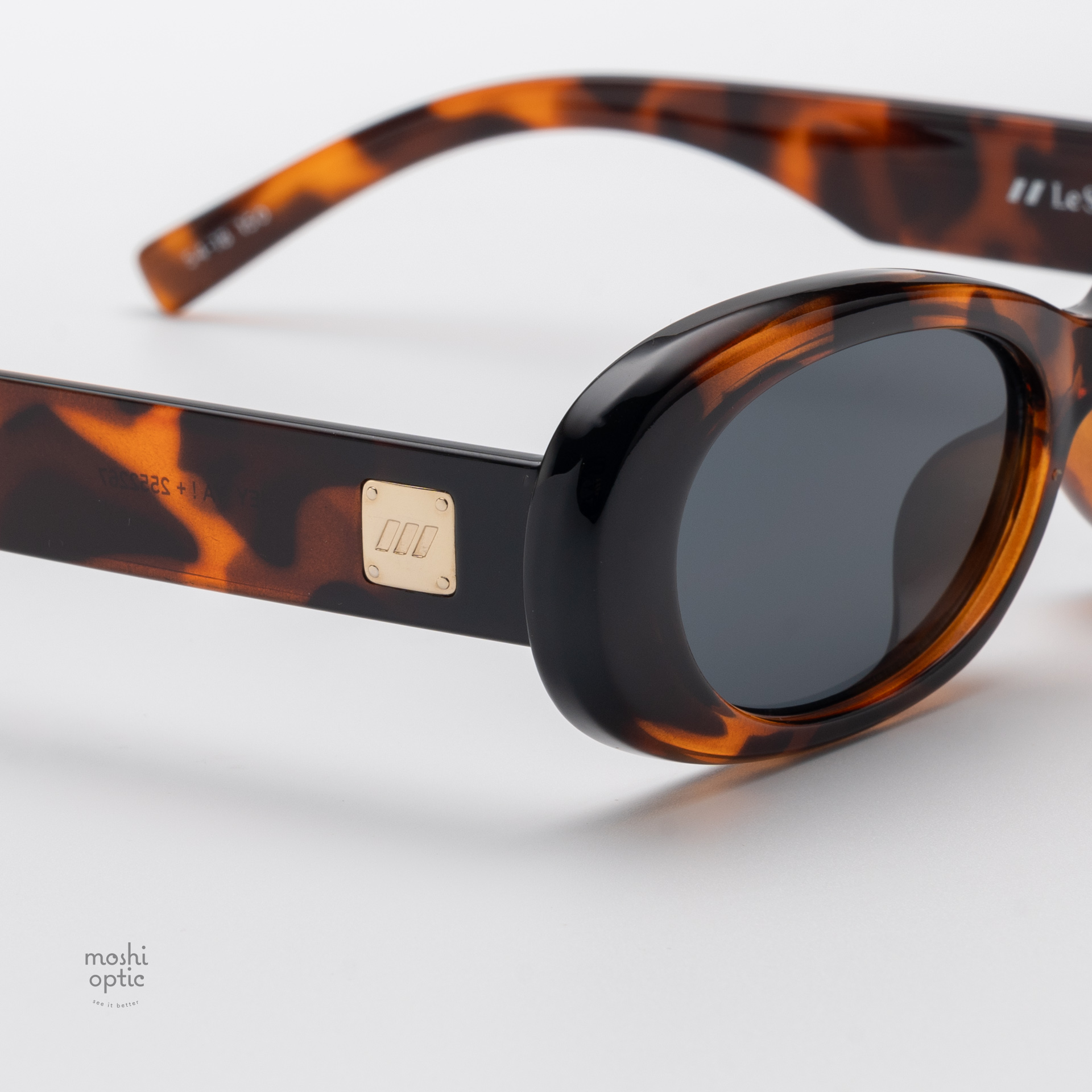 แว่นกันแดด Le Specs LWF2552267 HEY YA! Tort Black