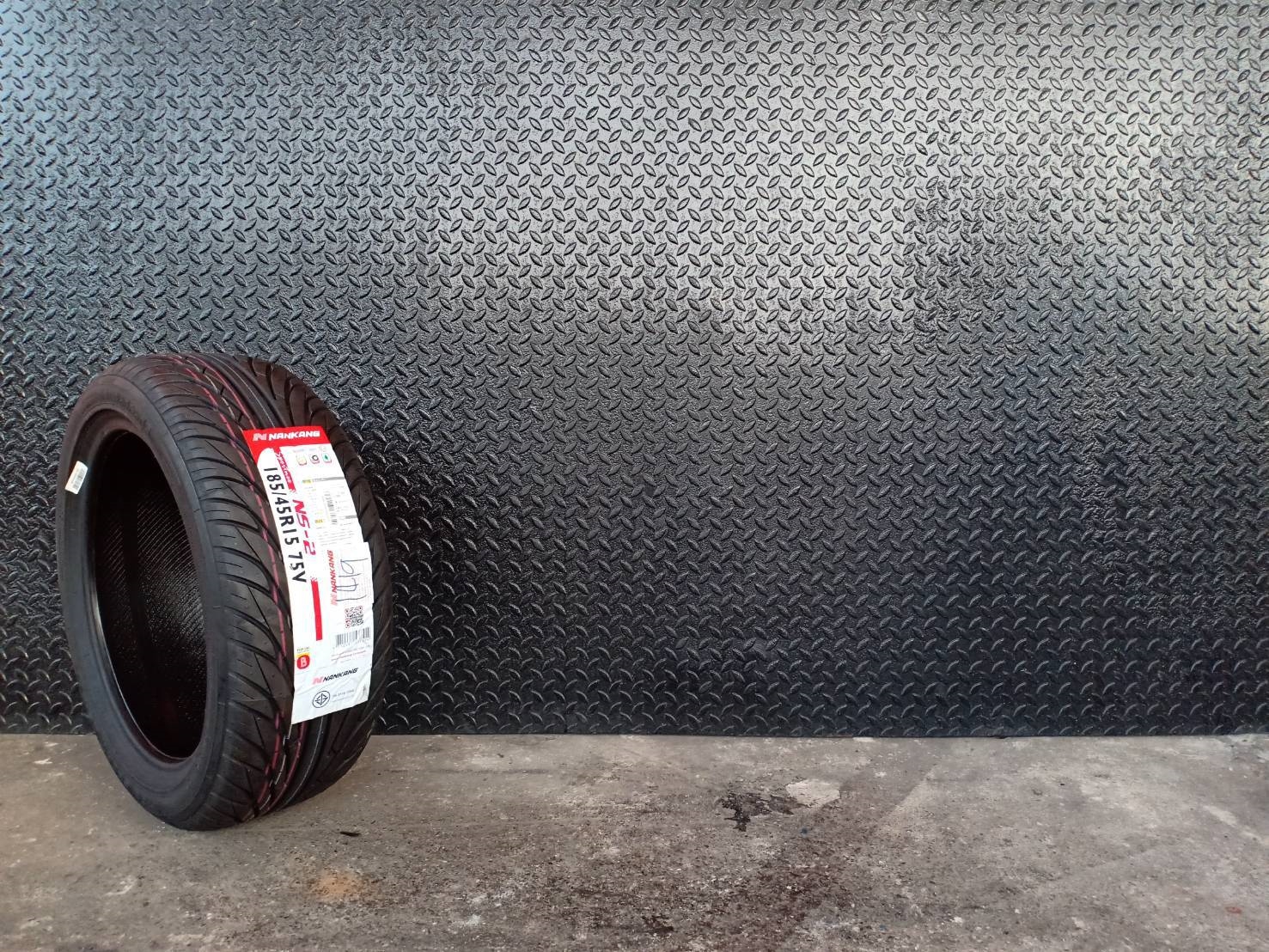 ยางใหม่ NANKANG NS2 185/45-15 ปี19 ราคาถูก
