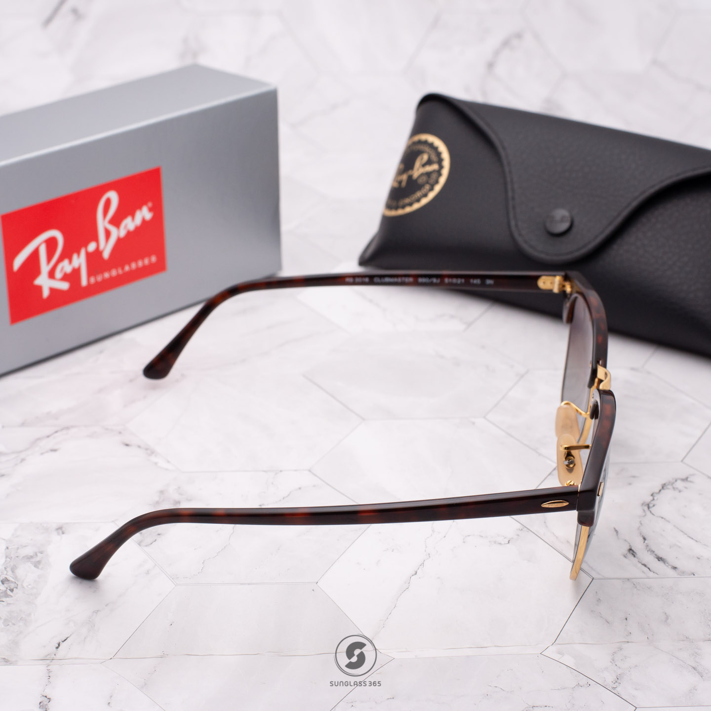 RayBan RB3016 990/9J Clubmaster Shiny Red/Havana