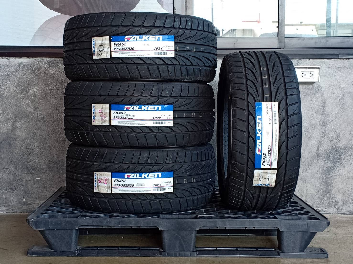 FALKEN 275/35ZR20 FK452 102Y MADE IN THAILAND