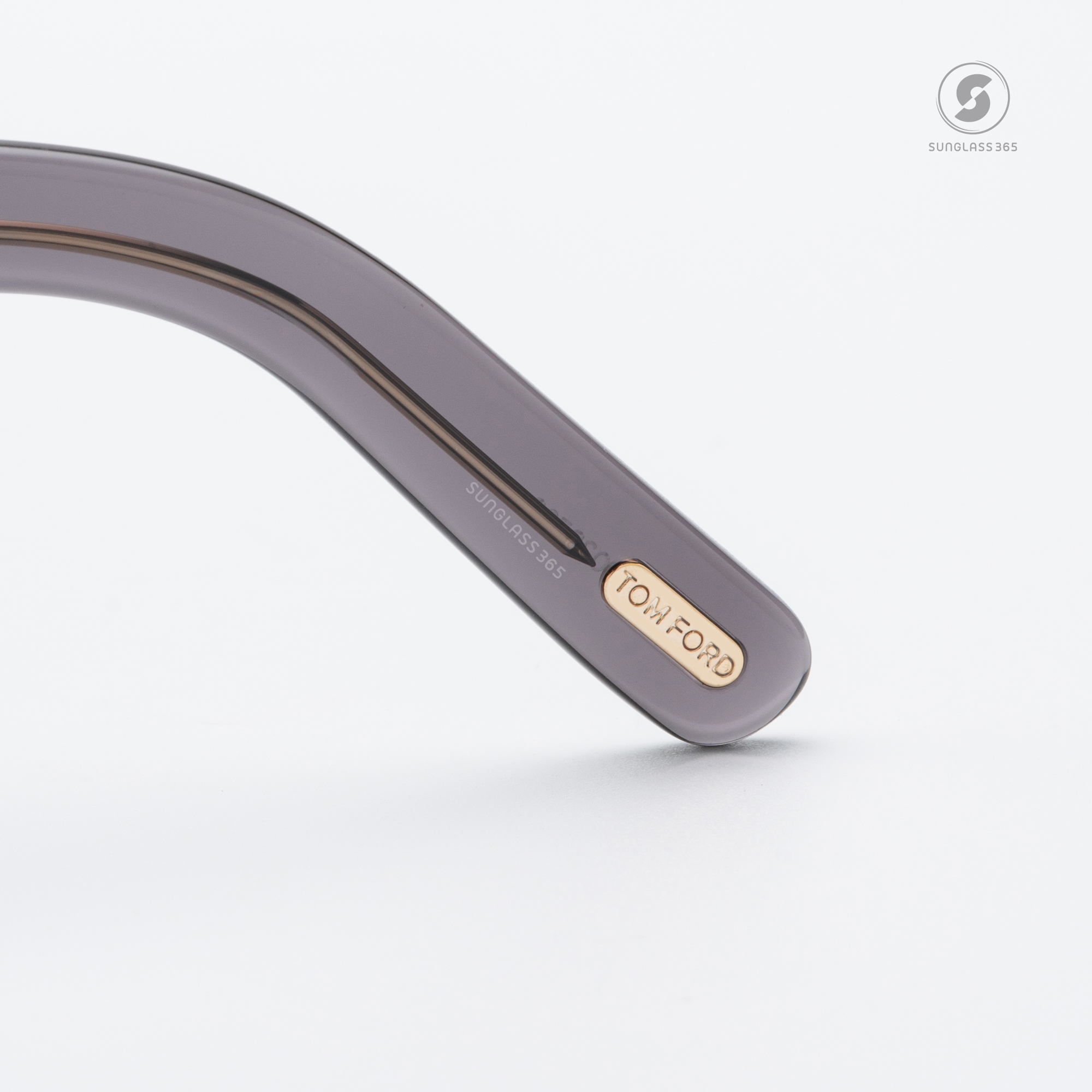 แว่นกันแดด TOM FORD TF1122-D 20E