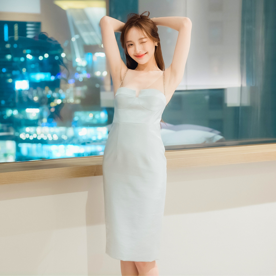 Lism D-075 Chain Elegance Midi Dress ชุดเดรสซาติน