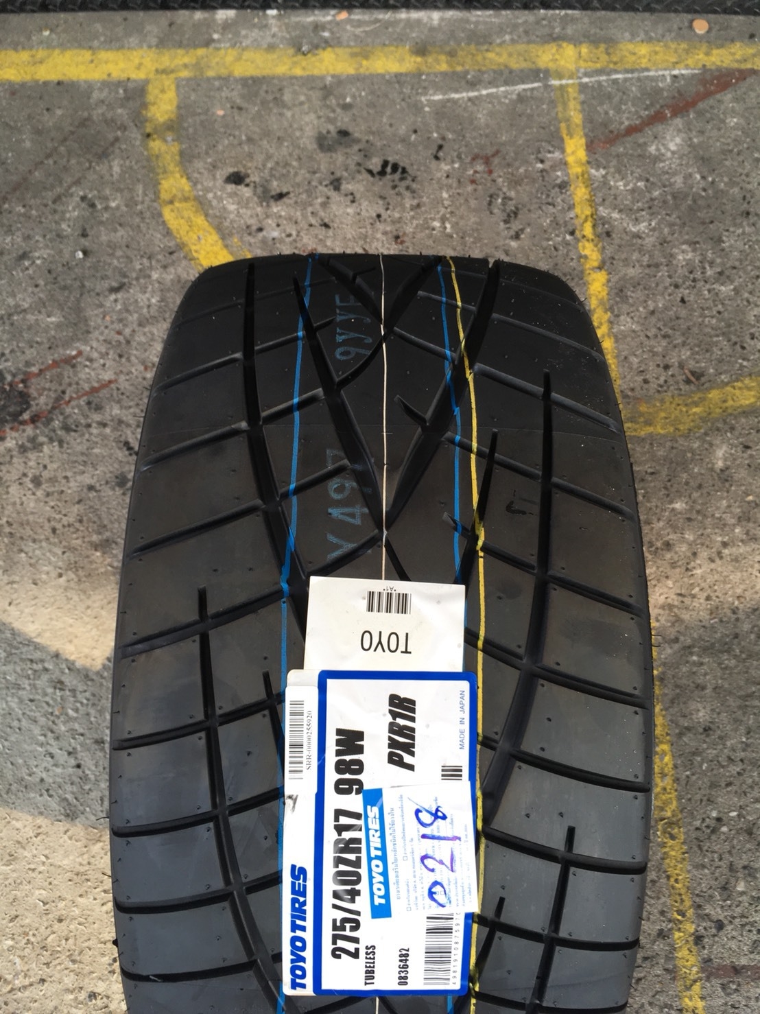 TOYO PROXES R1R 275-40-17 ปี18 เข้ามาใหม่