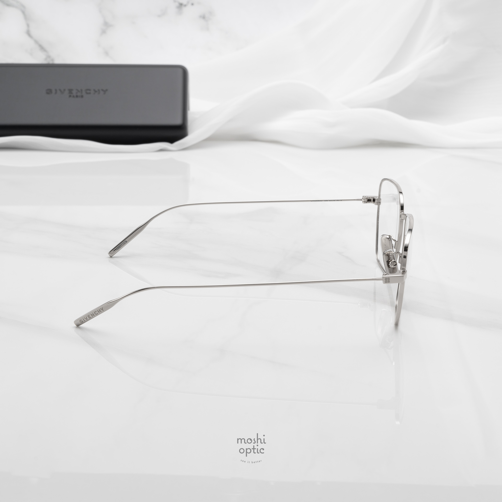 แว่นสายตา Givenchy GV50060U 016