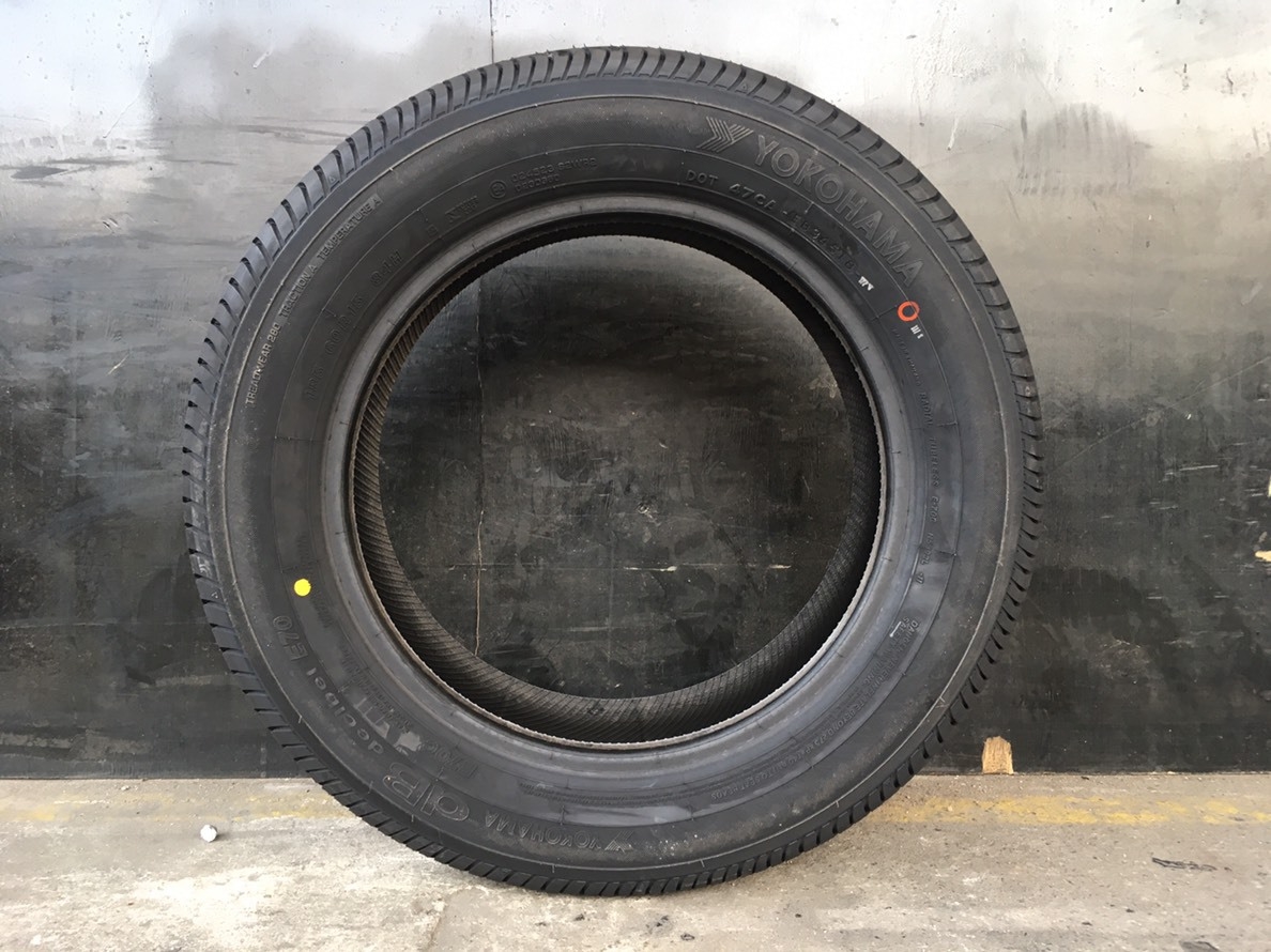 YOKOHAMA 185/60R15 dB decibel E70C มาใหม่ ราคาพิเศษ