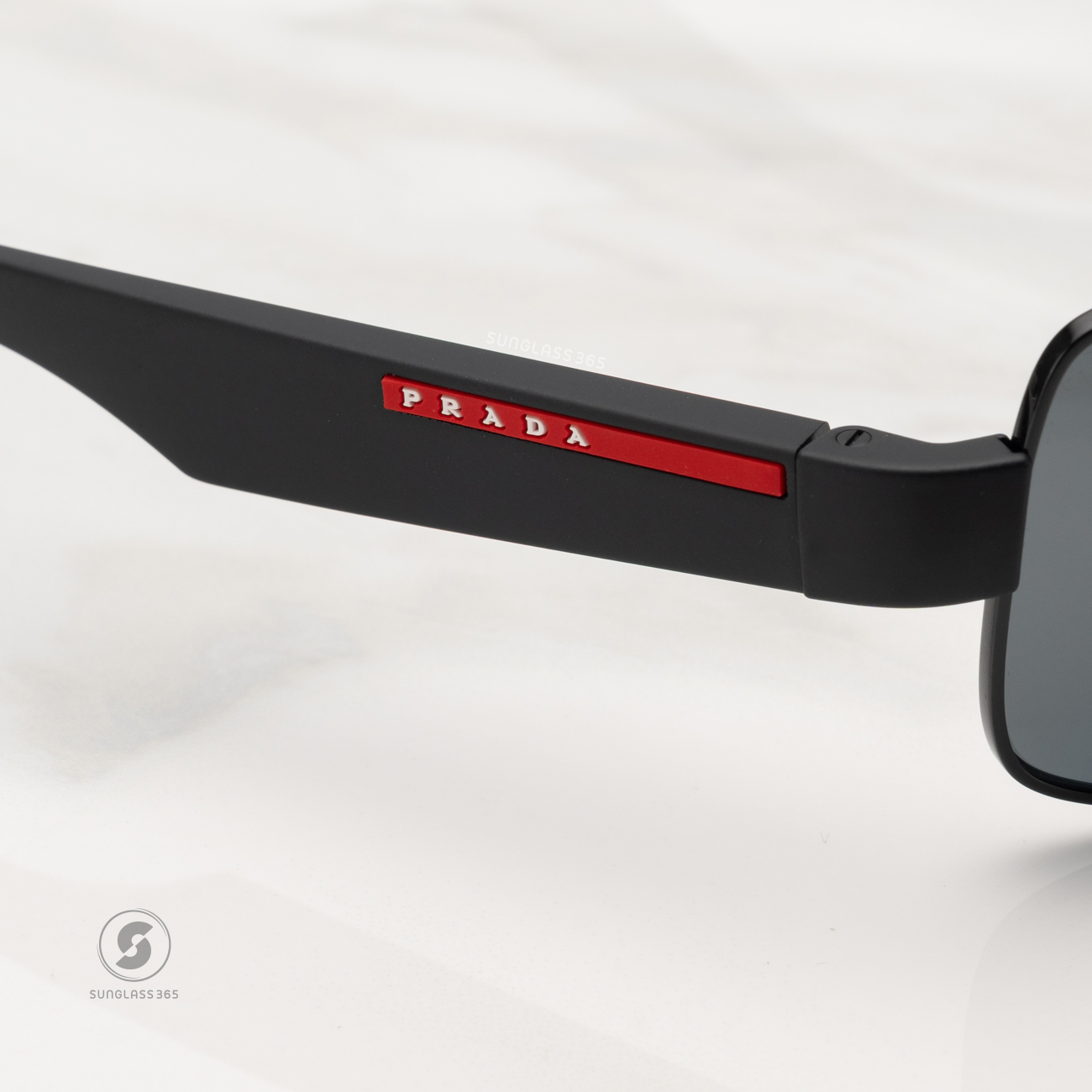 แว่นกันแดด PRADA PS50Z 1AB02G Black