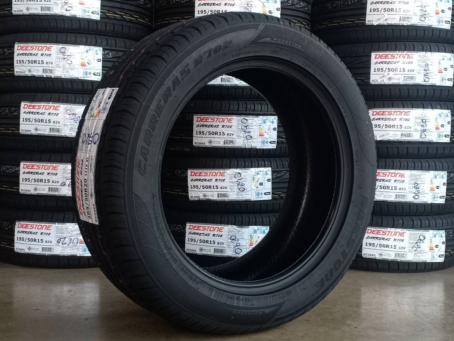 ยางใหม่ DEESTONE CARRERAS R702 265/50-20 ราคาพิเศษ