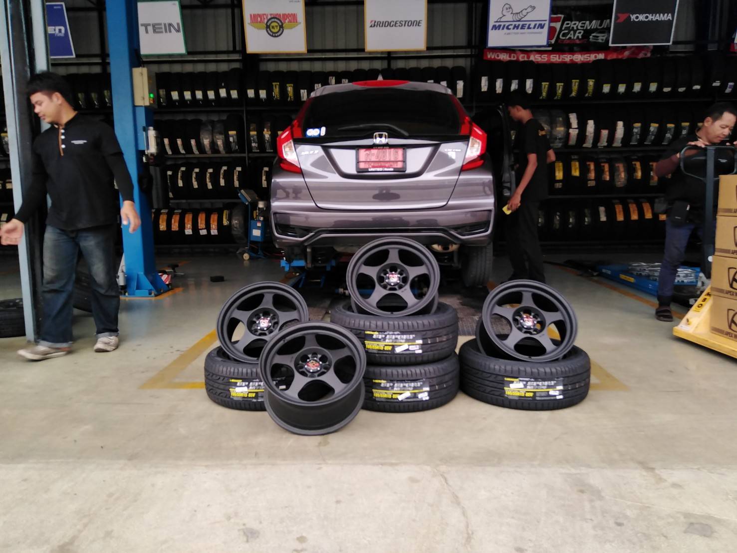 ล้อใหม่ SPOON ROTA แท้ ราคาพิเศษ