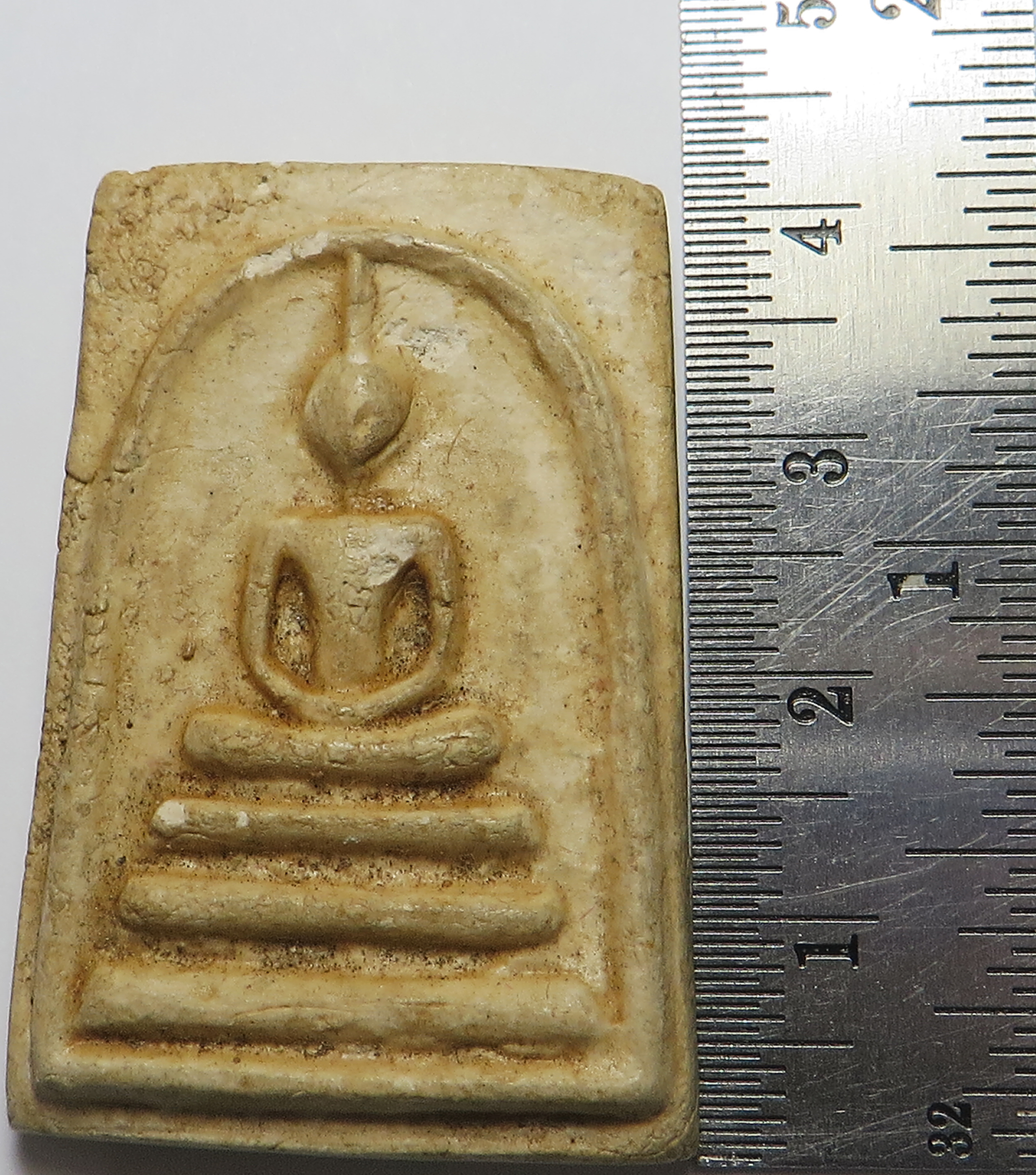 3109 พะสมเด็จ หลังสิงห์ หลวงปู่บัว วิปุโล วัดบางเป้ง ตำบลแสนสุข จังหวัดชลบุรี จัดสร้างราว ปี พ.ศ. 2500-2505 สร้างน้อย หายาก เนื้อผงพุทธคุณ ผสมผงเก่า สมเด็จบางขุนพรหมที่เเตกหัก ศิษย์เอก เจ้าคุณศรี วัดอ่างศิลา, หลวงพ่อหลาบ วัดบางเป้ง ( รับประกัน พระแท้ + ส่