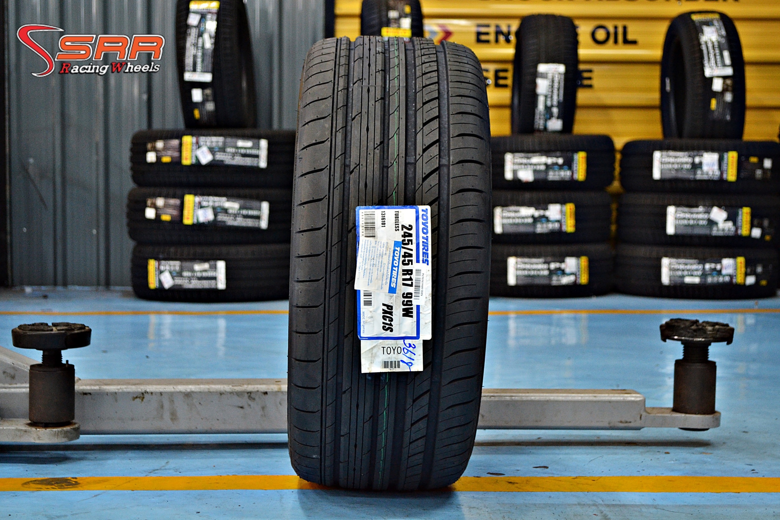 TOYO C1S JAPAN 245/45-17 ราคาพิเศษ