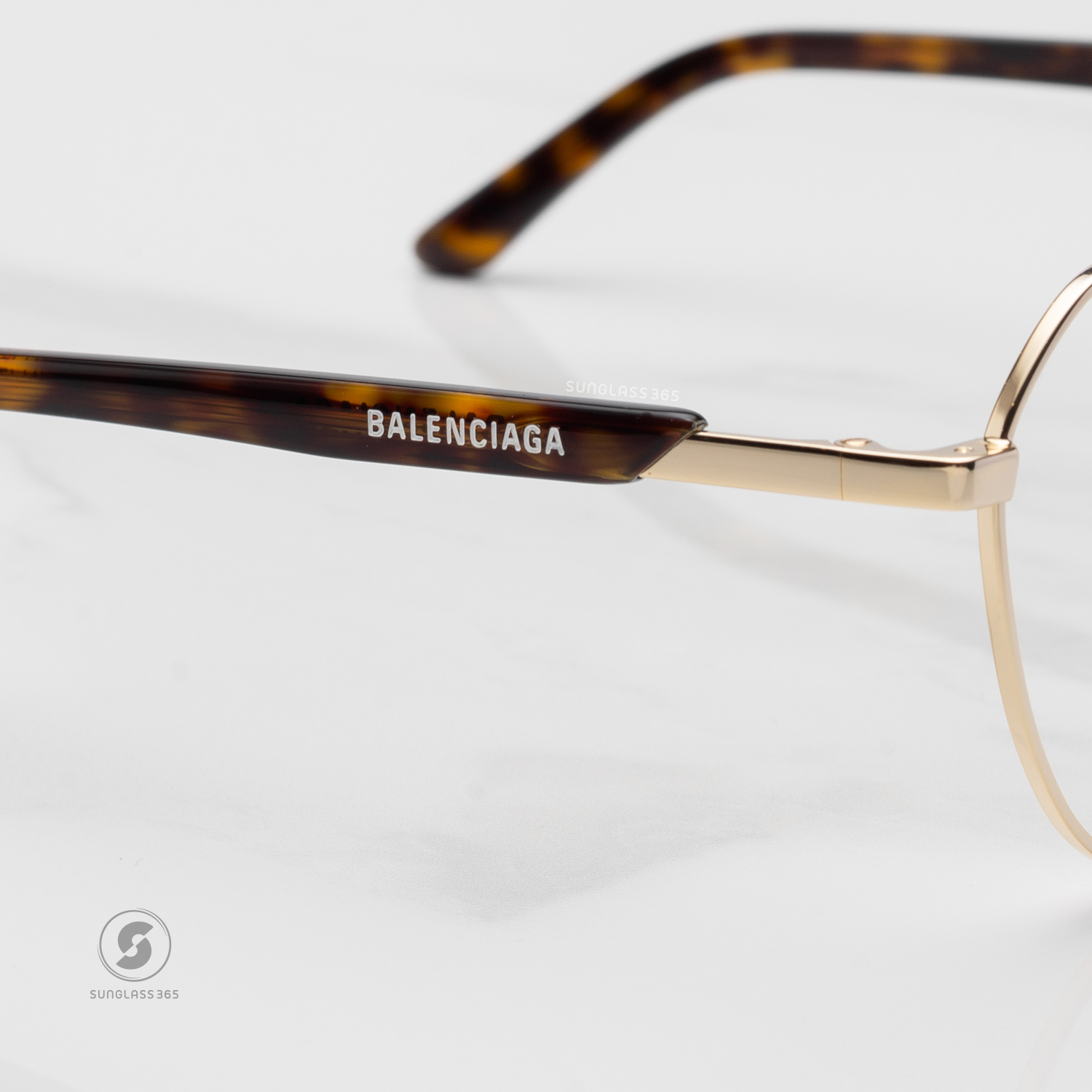 แว่นสายตา Balenciaga BB0249O 002