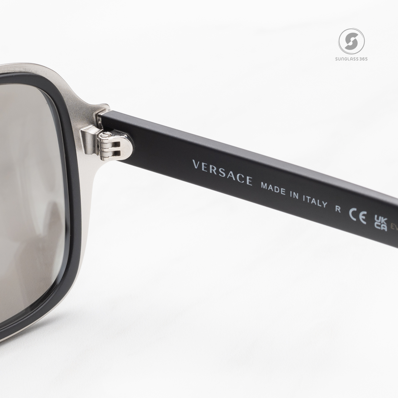 แว่นกันแดด Versace VE2199 10006G