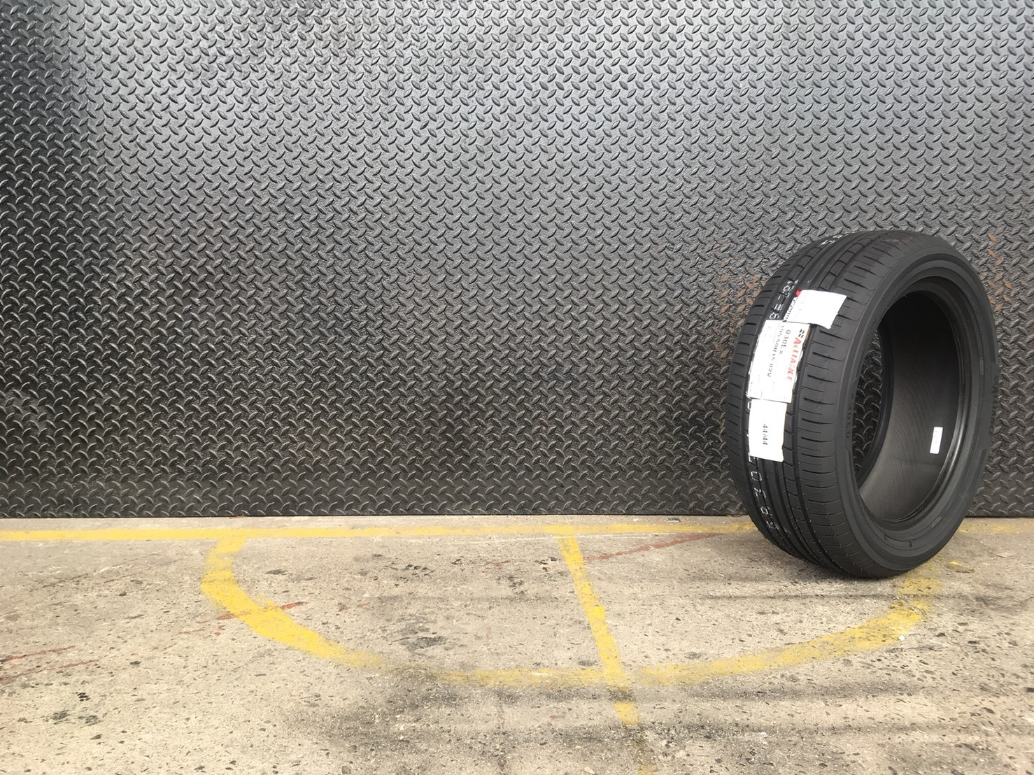 YOKOHAMA ALLIANCE 195-50-15 เส้น 2250 ปกติ 3500 ปี18