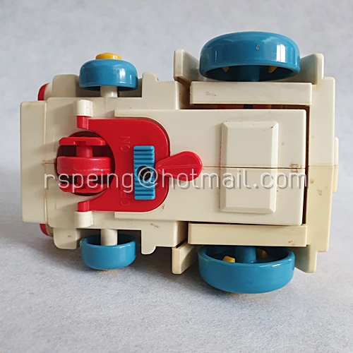 รถส่งผลไม้ Hello Kitty