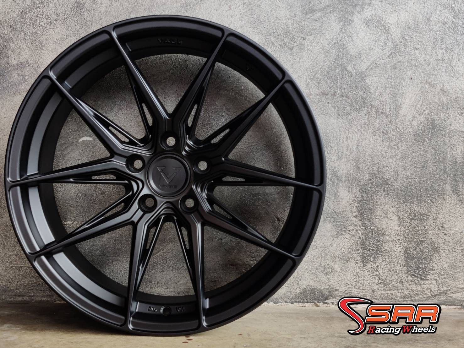 VAGE VF02 18X8.5 5X113 35 ALUMITE BLACK FLAT (ดำด้าน)