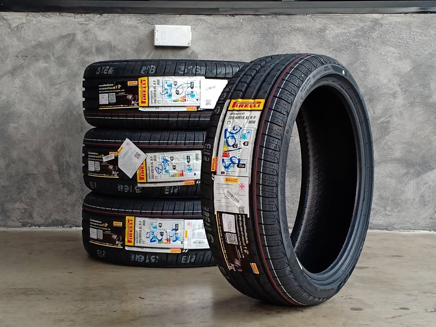 PIRELLI P7 R-F 205/40-18 ปี19 ราคาพิเศษ