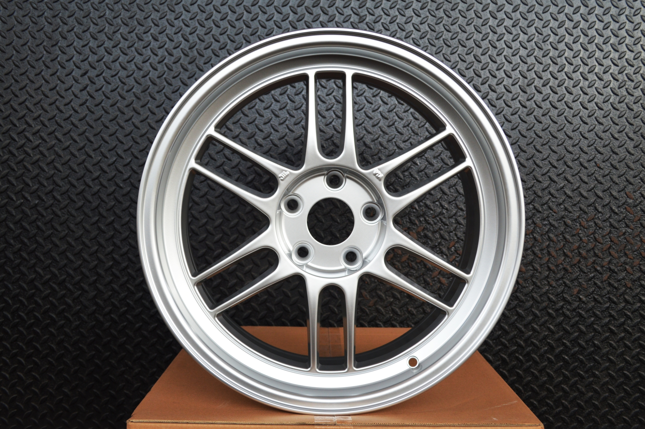 ENKEI RPF1ขอบ18 เก๋ง กะบะ รับส่วนลด2000 บาท