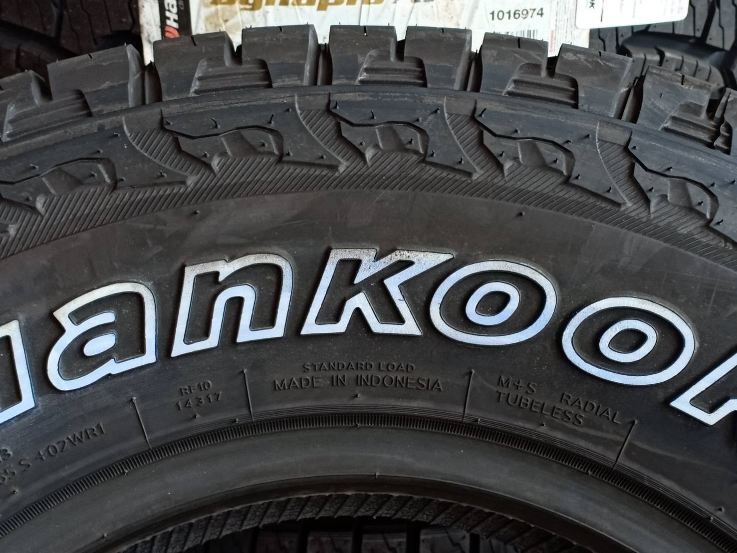 HANKOOK 245/75R16 DYNAPRO AT-Mต้องการส่วนลดราคาพิเศษ กรุณาสอบถาม