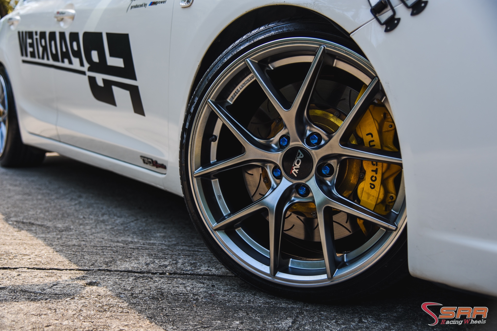 AOW009 BBS มีทุกสเป็ค สำหรับรถทุกรุ่น