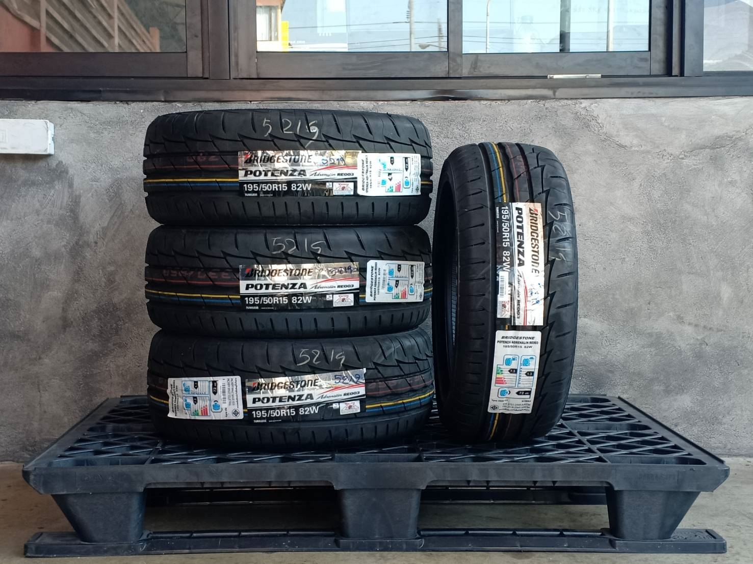 BRIDGESTONE 195/50R15 POTENZA RE003 82W MADE IN THAILAND