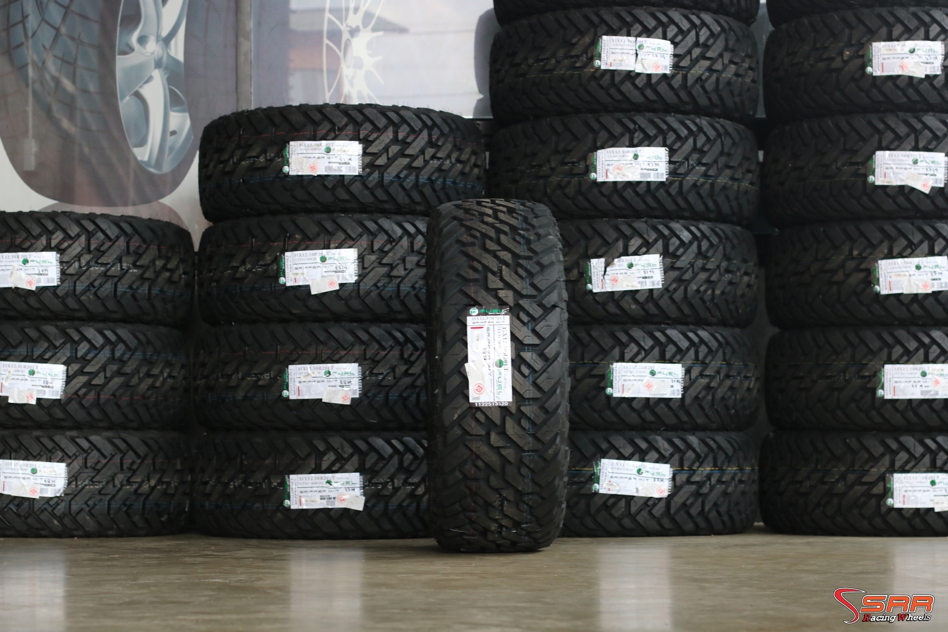 ยางเข้าใหม่ ลดราคา FUEL MT 35x12.5R20 121Q Y19