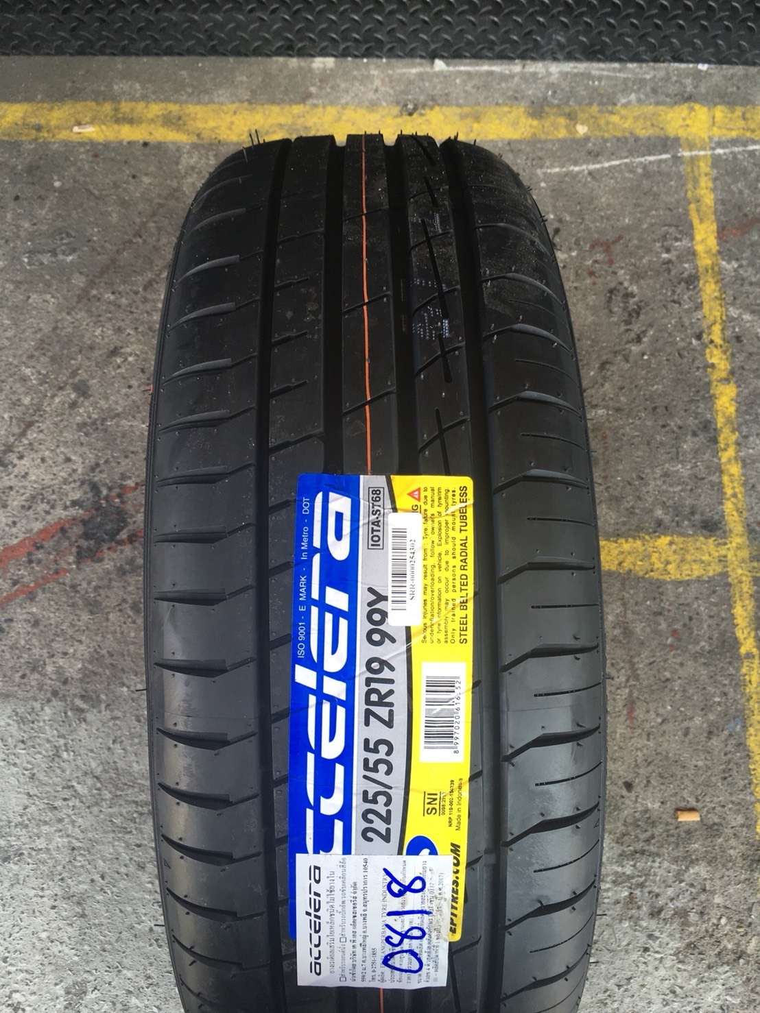 ACCELERA IOTA ST68 225-55-19 เส้น 4500 ปี18 ปกติ 6500