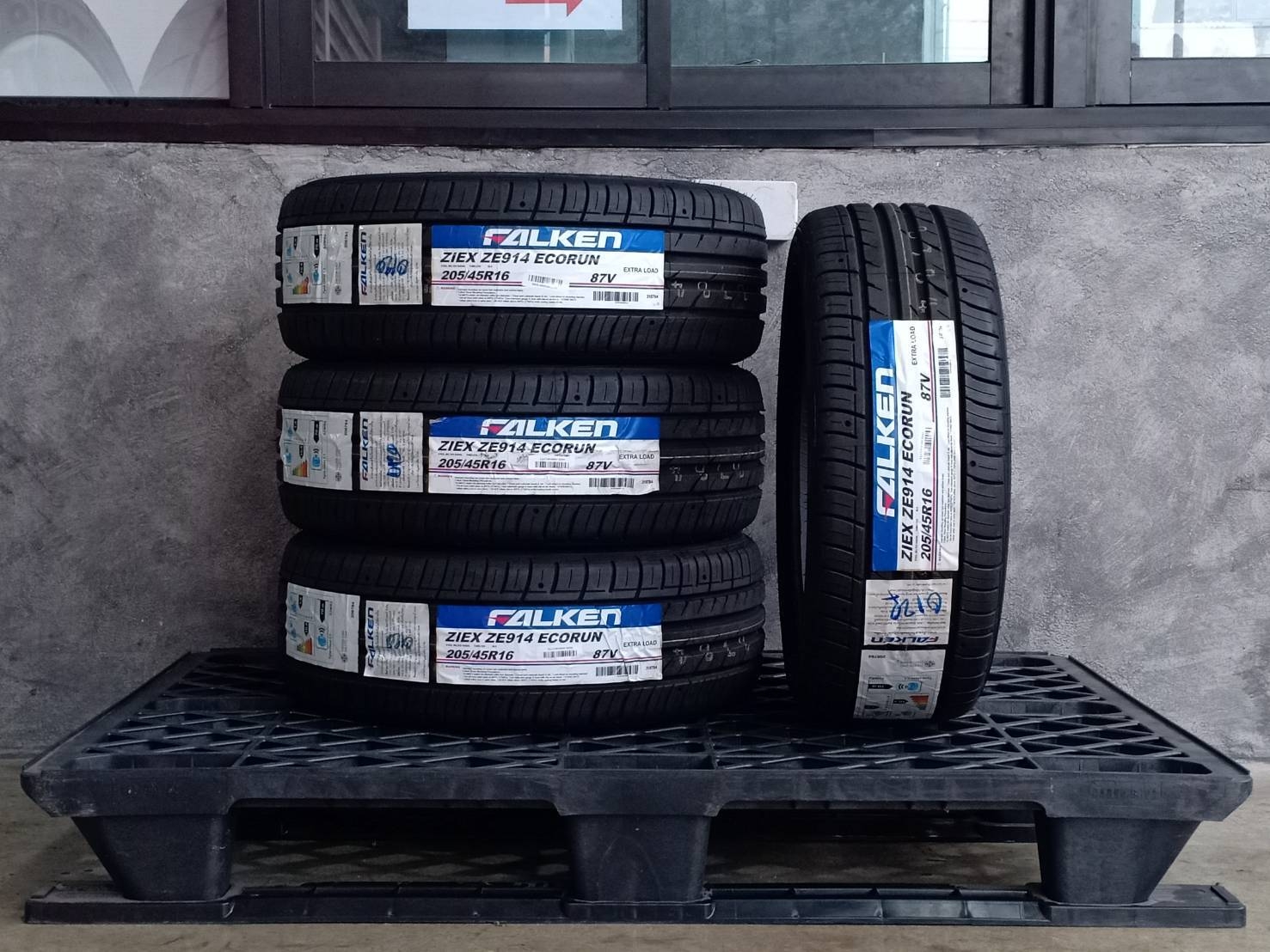 FALKEN 205/45R16 ZIEX ZE914 ECORUN