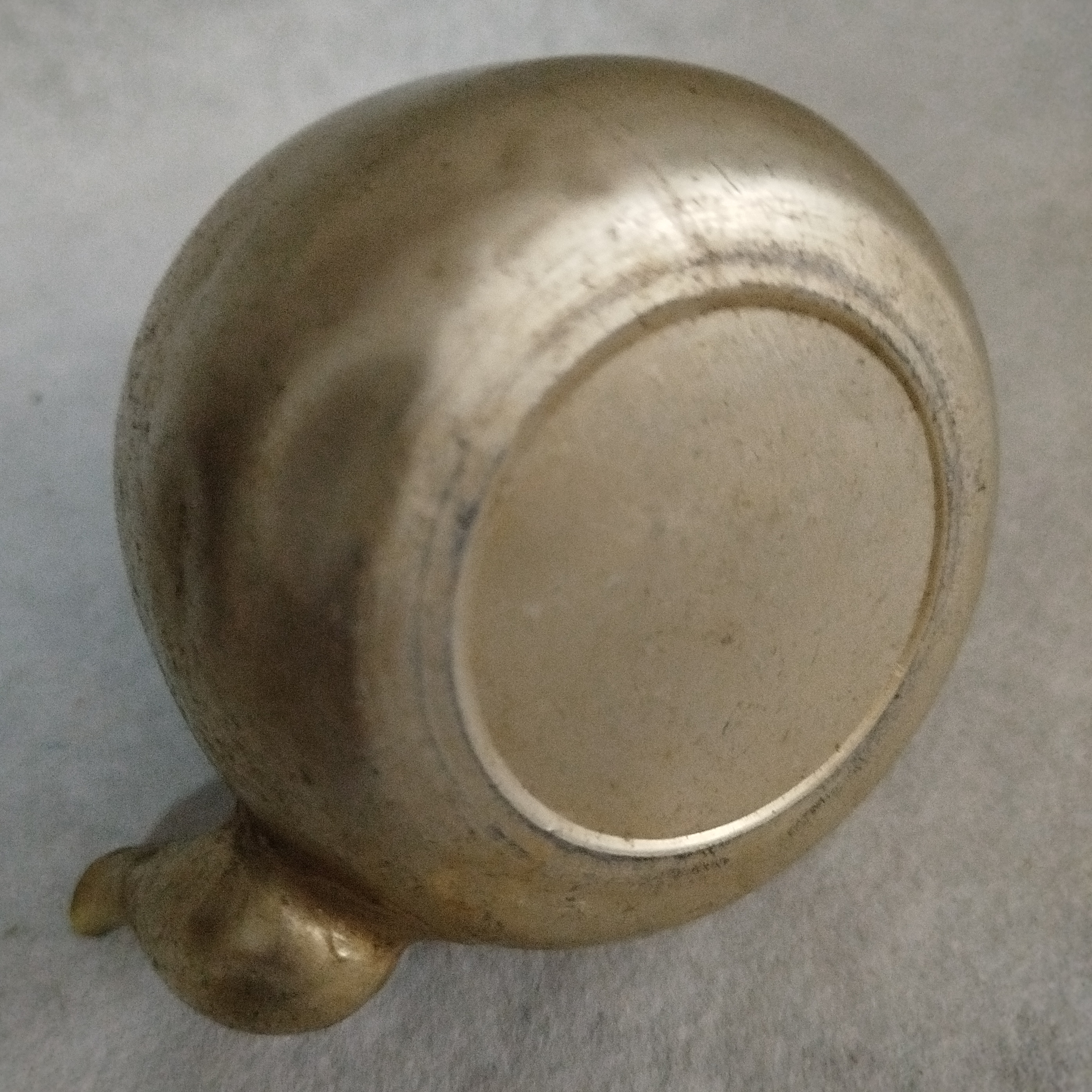 กาน้ำอลูมิเนียมสีทองสไตล์วินเทจ/ย้อนยุคขนาดเล็ก