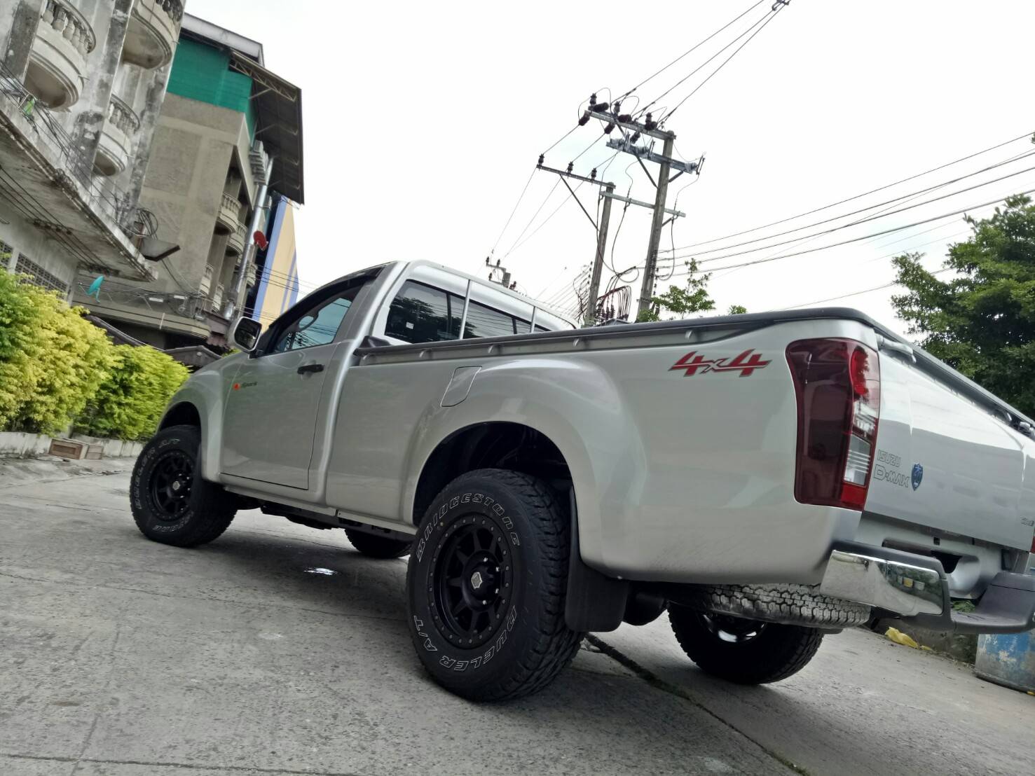 ล้อแท้ MICKEY THOMPSON DEEGAN38 ขอบ16 มาใหม่