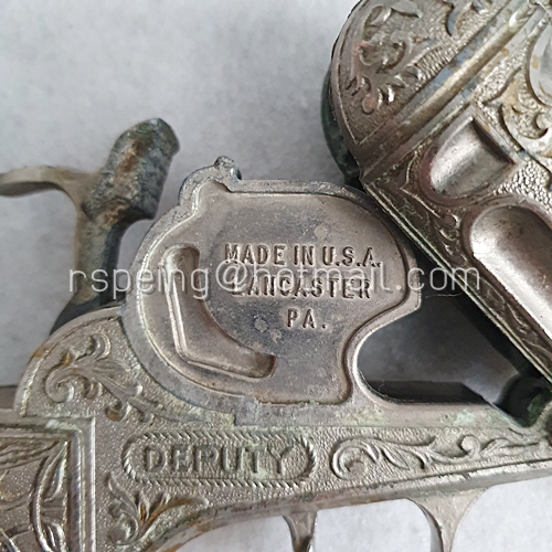 ปืนแก๊ปวินเทจเหล็กหล่อ ปี 50 Vintage Hubley "Deputy" Cap Gun 1950's (สภาพโชว์)