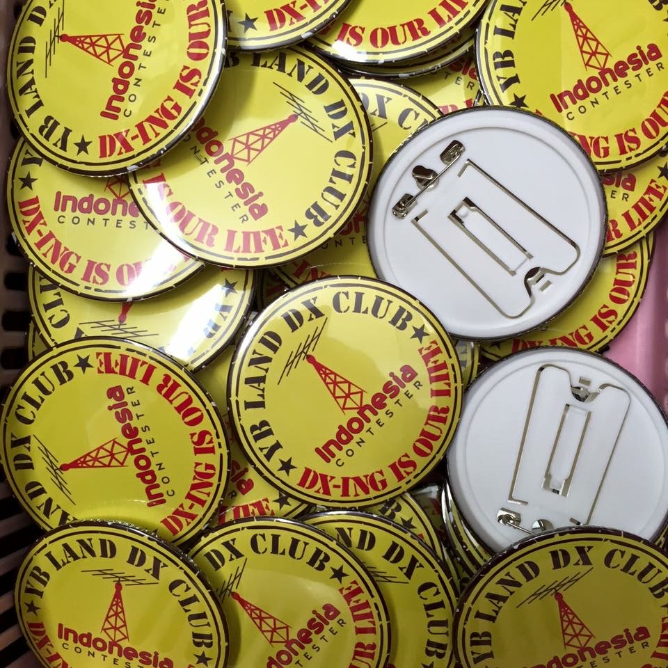 เข็มกลัดกรอบรูป 10 cm