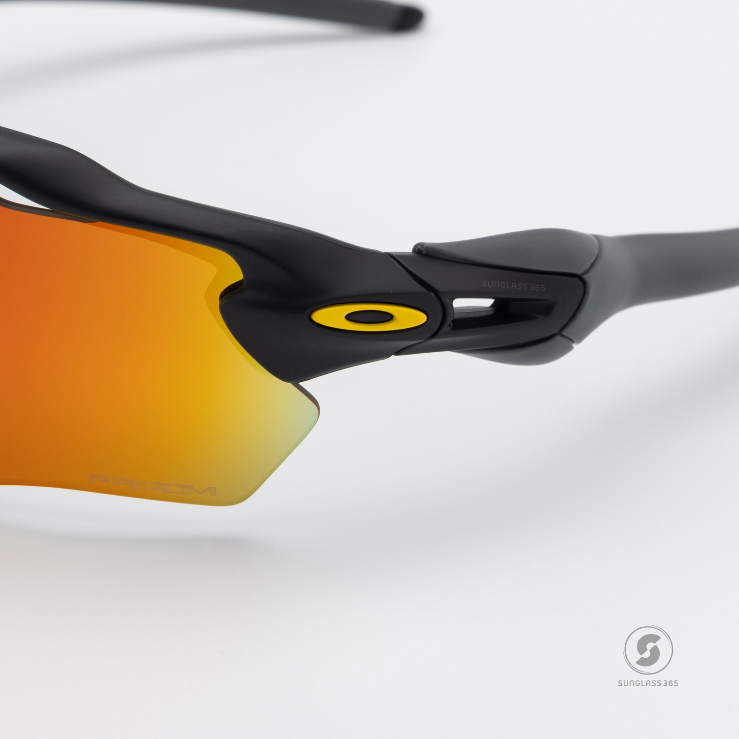 Oakley OJ9001-27 RADAR EV XS PATH Matte Black Prizm Ruby