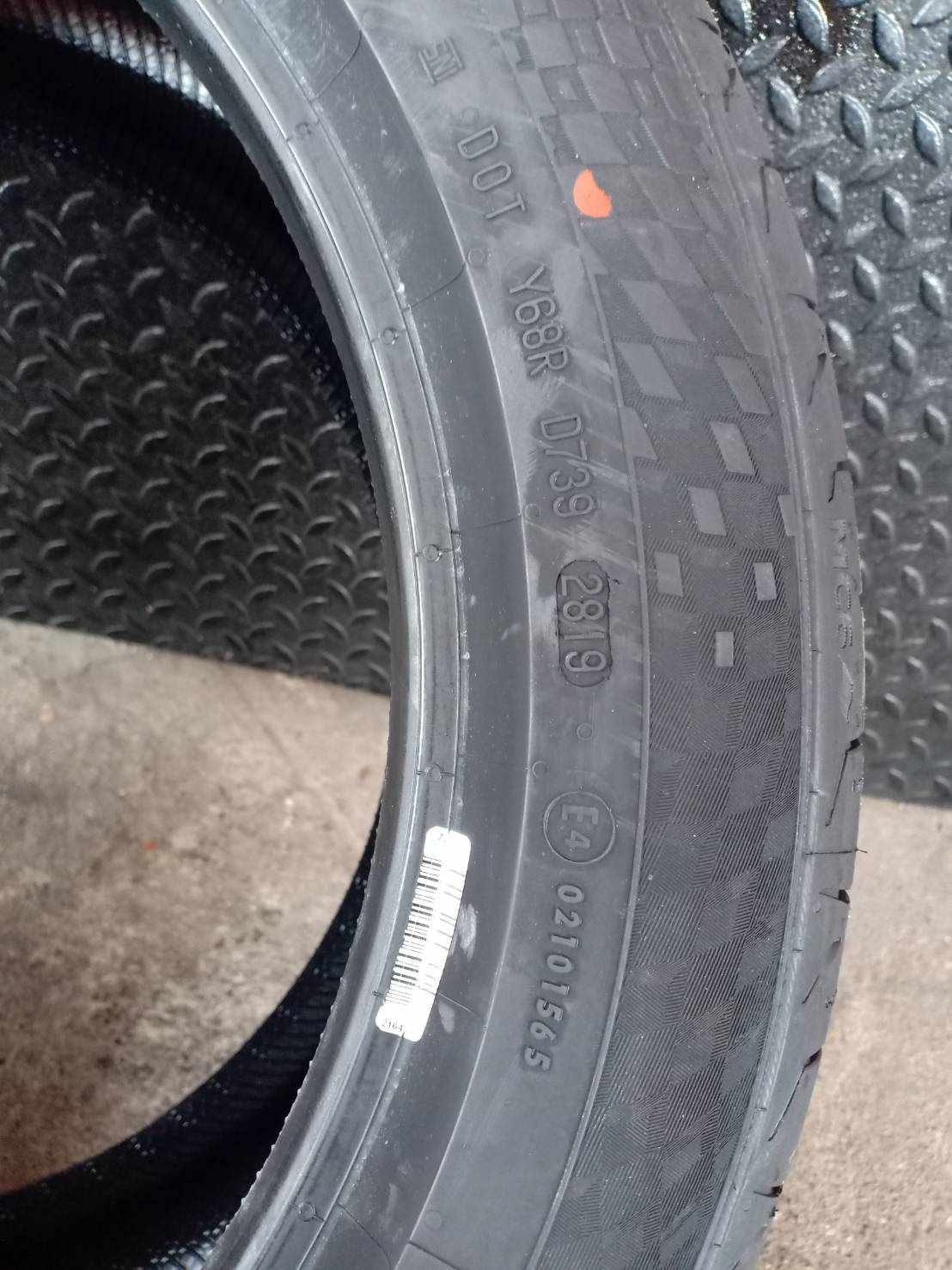 ยางเข้าใหม่ ลดราคา CONINETAL MC6 245/45R17 99W Y19