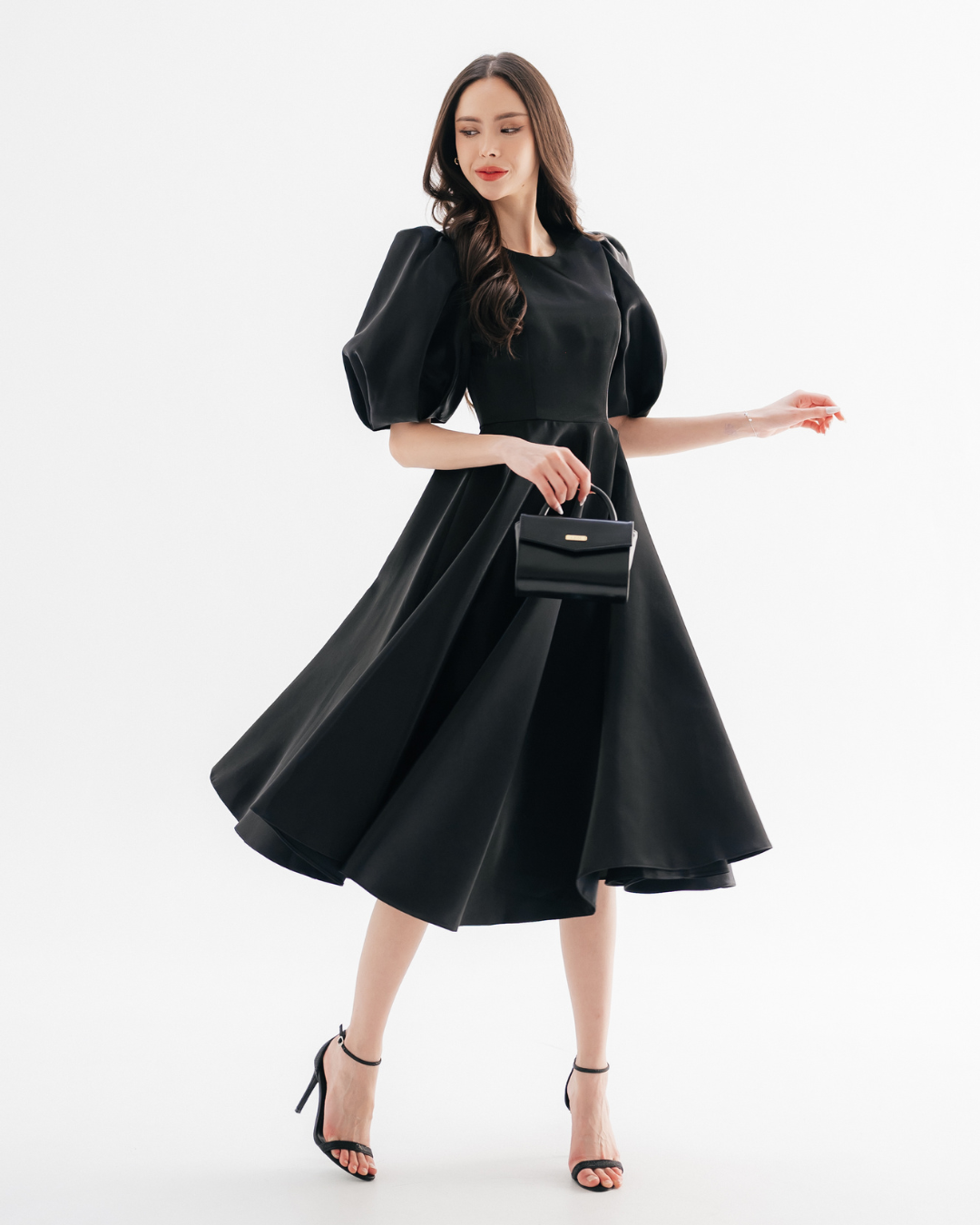 Lism D-111 The Duchess Flair Dress เดรสแขนพองทรงเจ้าหญิง
