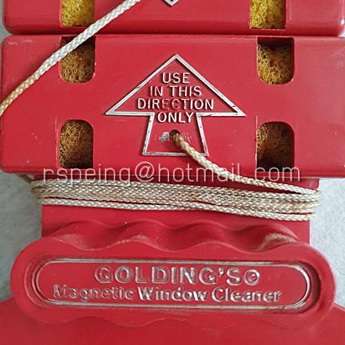 อุปกรณ์ทำความสะอาดหน้าต่างแม่เหล็กวินเทจ Golding's Magnetic Window Cleaner พร้อมกล่อง