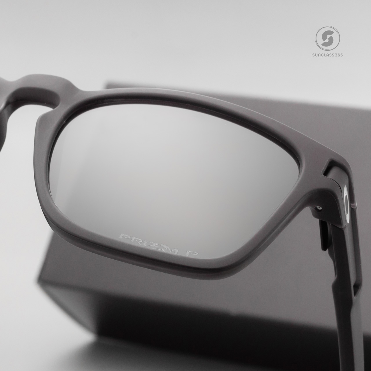 Oakley OO9358-18 MATTE BLACK INK