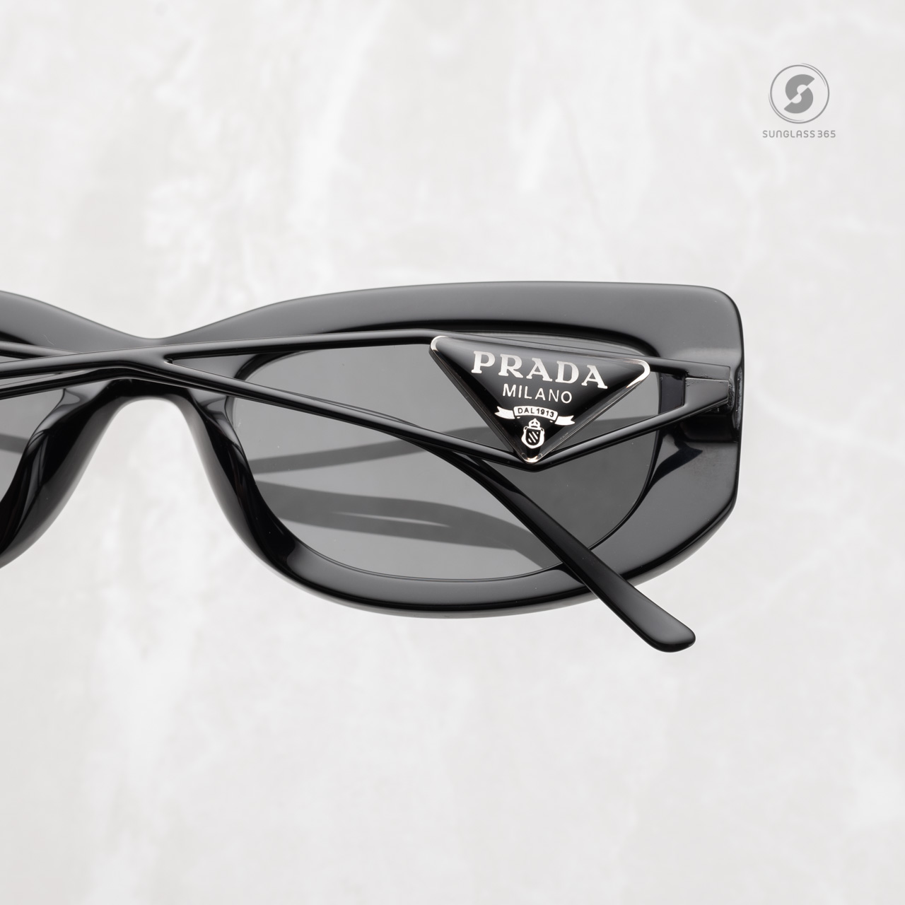 PRADA Symbole PR14YS 1AB5S0 Black