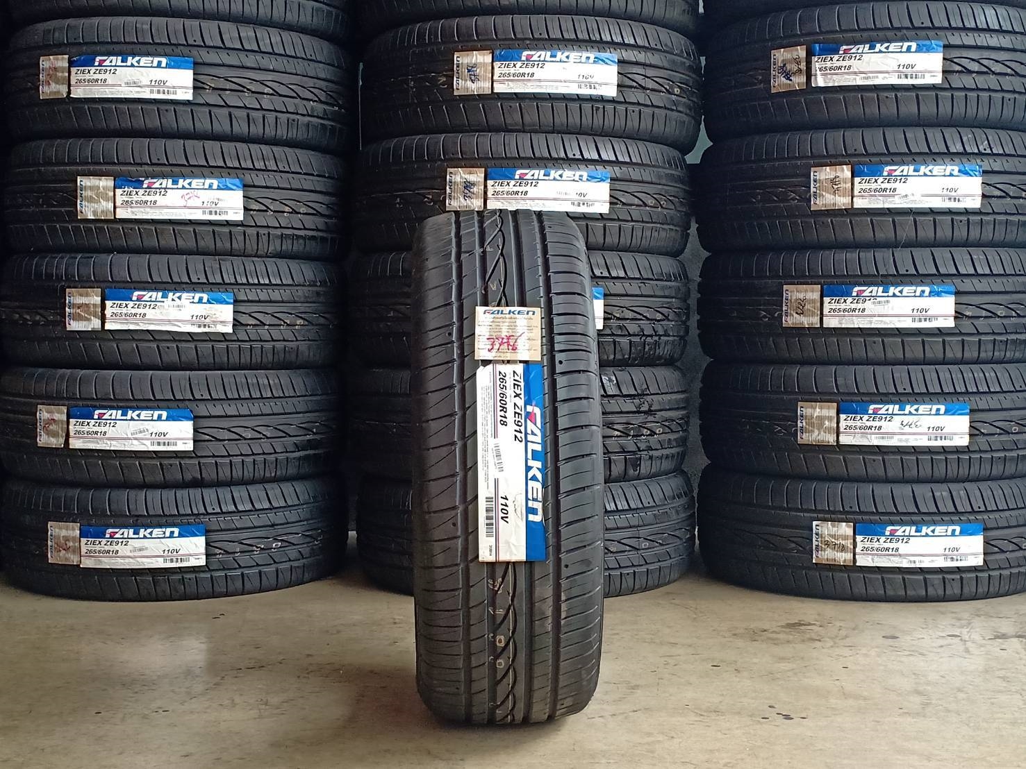 FALKEN ZE912 265/60-18 เส้น 2,xxx ปกติ 4500 ลดสุดๆ