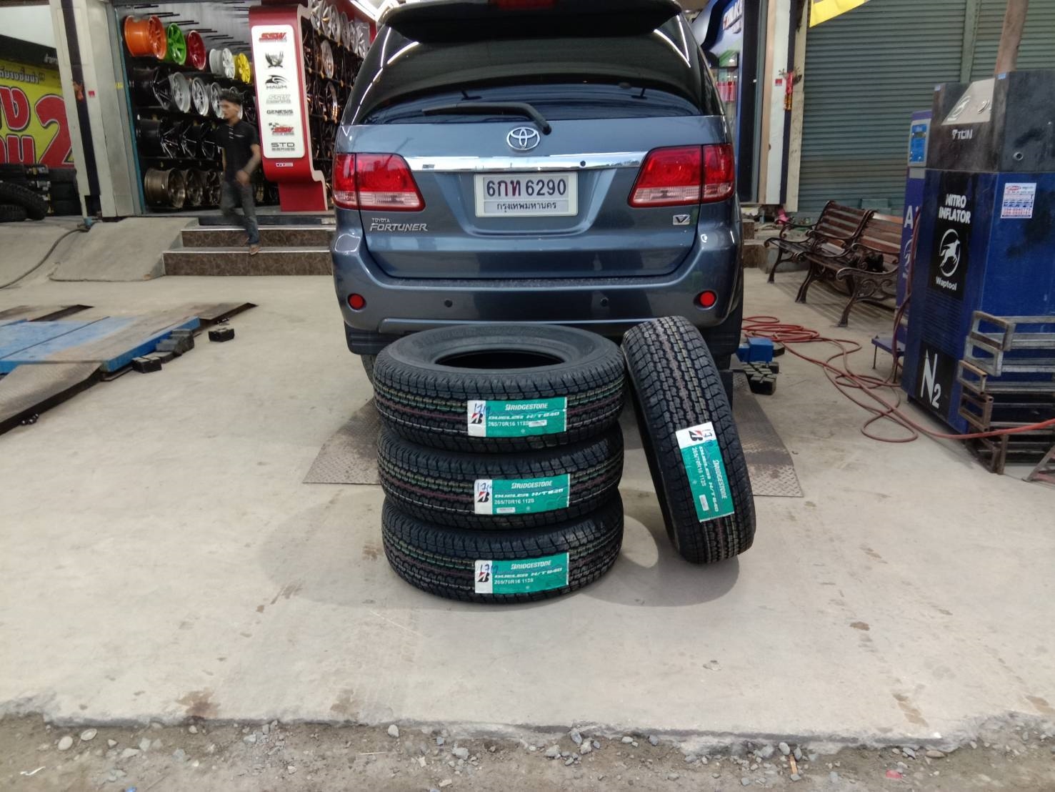 BRIDGESTONE HT840 265/70-16 ปี19 ราคาถูก